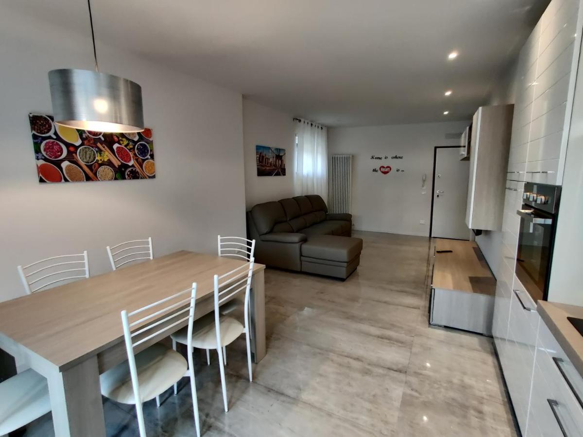Casa Vacanze Calza Arco Zewnętrze zdjęcie
